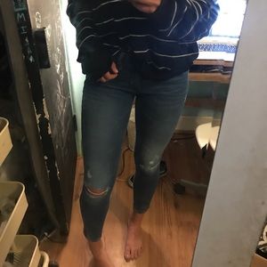 Hollister ripped knee jeans